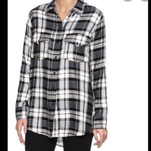 Cupcakes &Cashmere Cruz Blouse